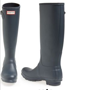 Hunter boots tall size 7